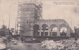la reconstruction de l'église après la guerre
